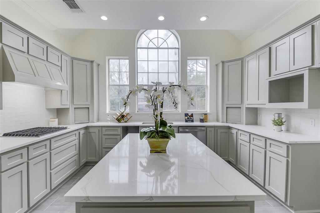 Club Creek - Residential