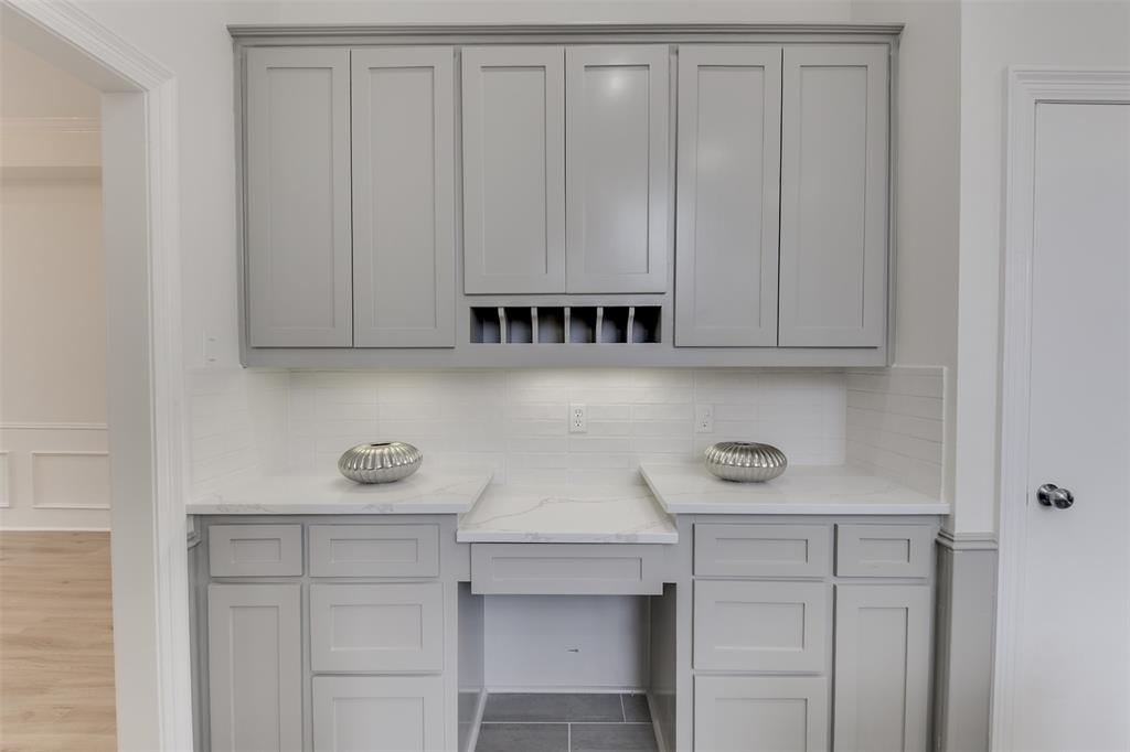 Club Creek - Residential