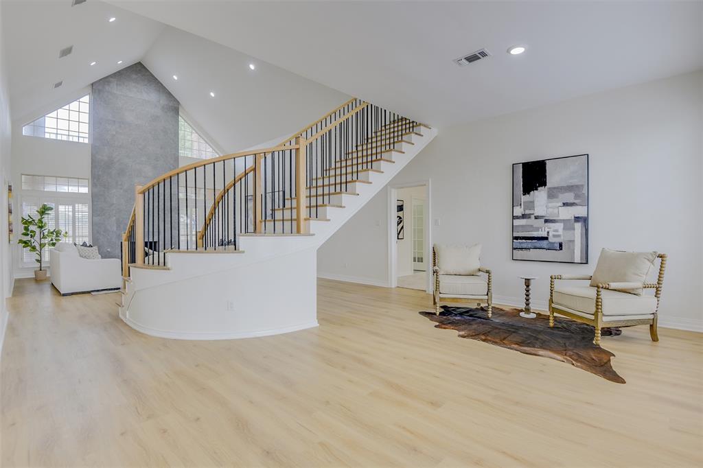 Club Creek - Residential