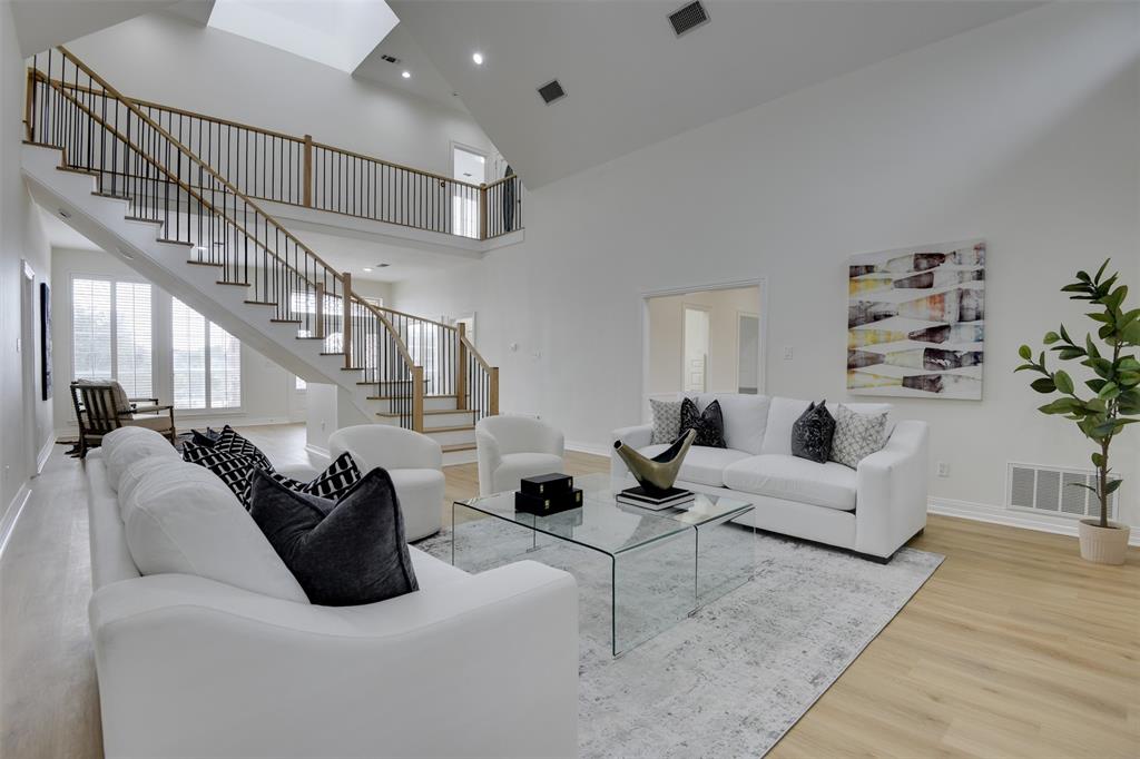 Club Creek - Residential