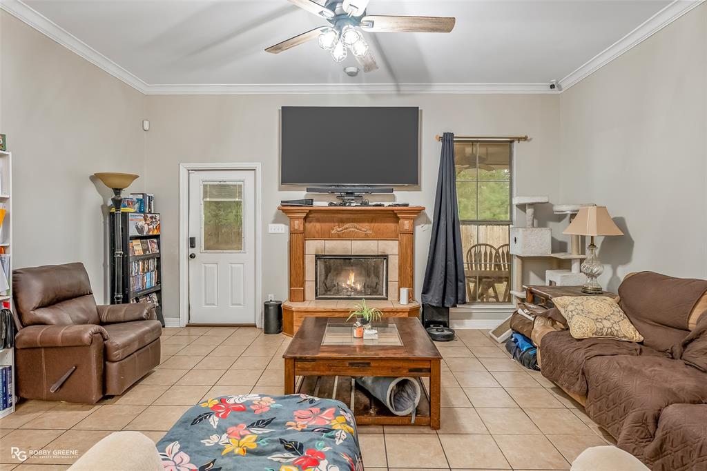 Haughton, Louisiana 71037, United States, 3 Bedrooms Bedrooms, ,2 BathroomsBathrooms,Residential,Active,211121