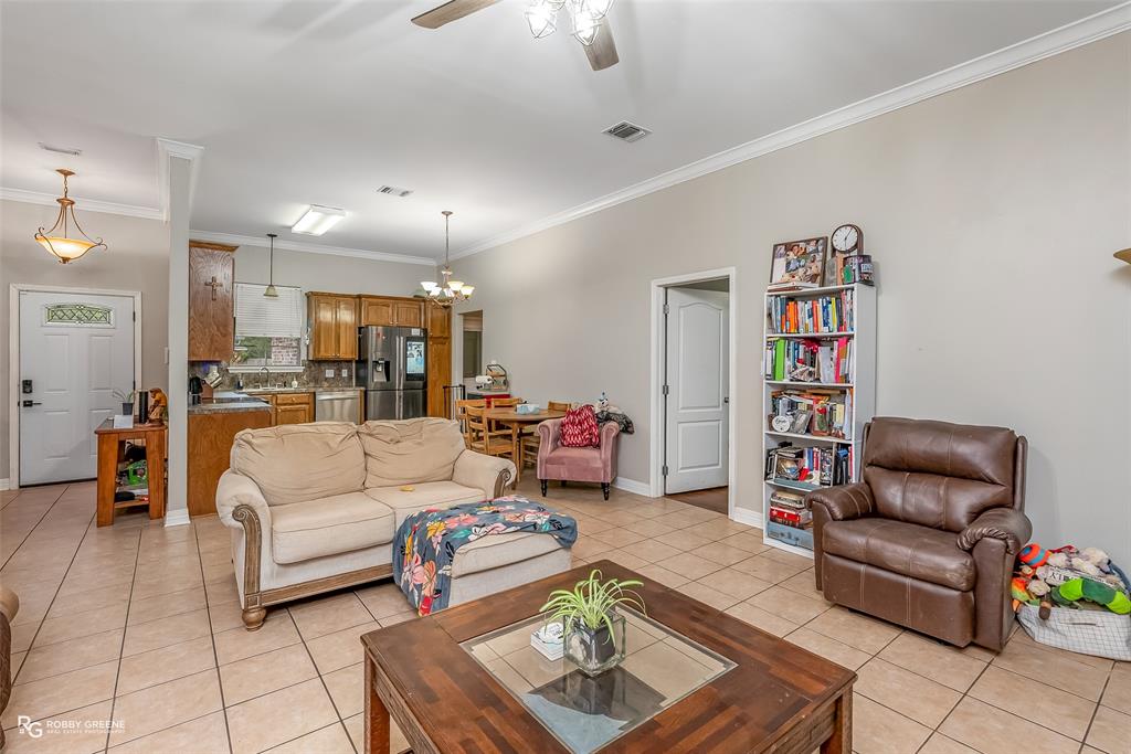 Haughton, Louisiana 71037, United States, 3 Bedrooms Bedrooms, ,2 BathroomsBathrooms,Residential,Active,211121