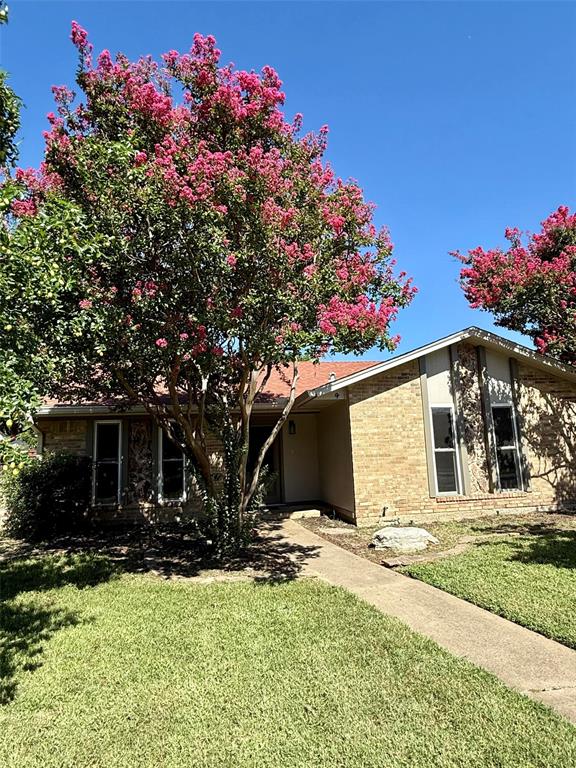 Lakewood Gardens - Residential