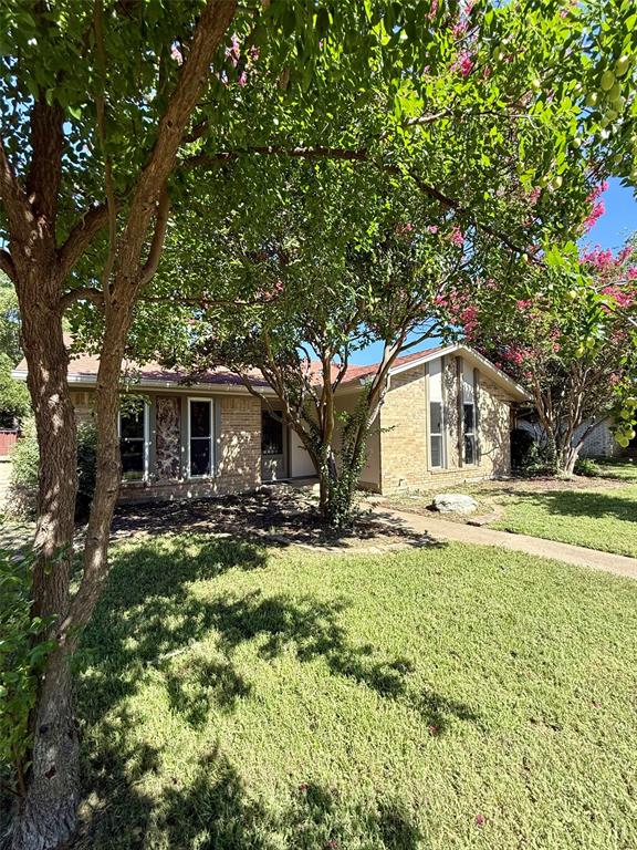 Lakewood Gardens - Residential