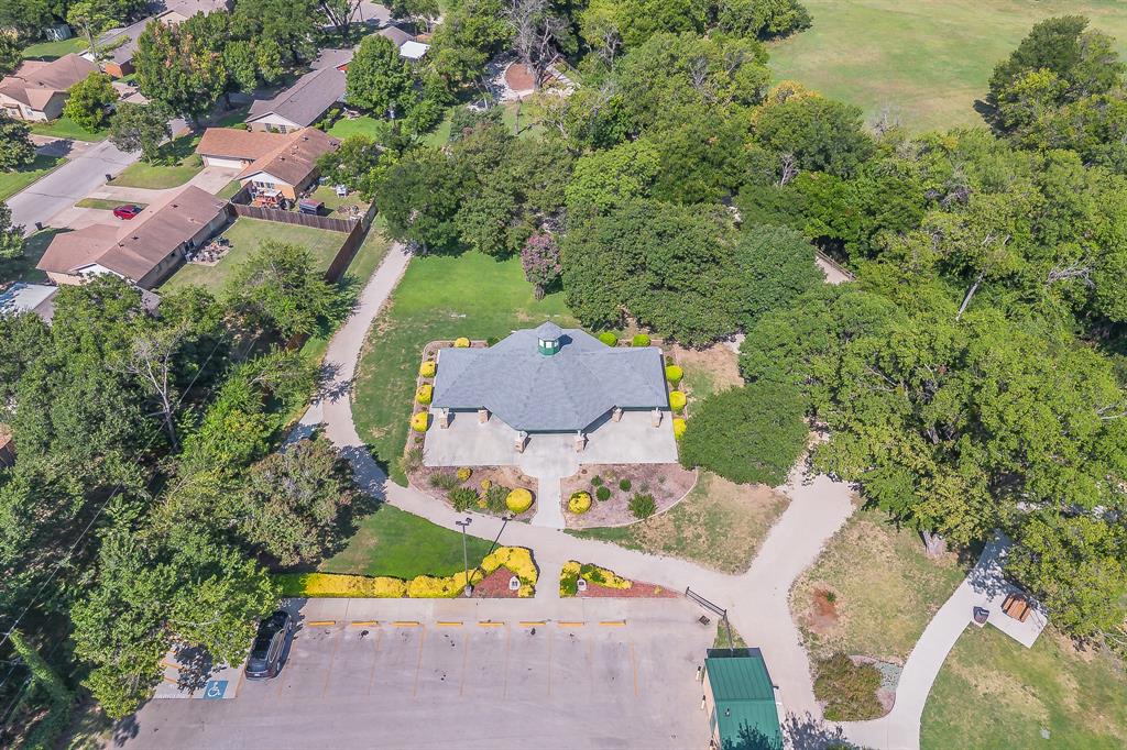 612 Bayless Drive