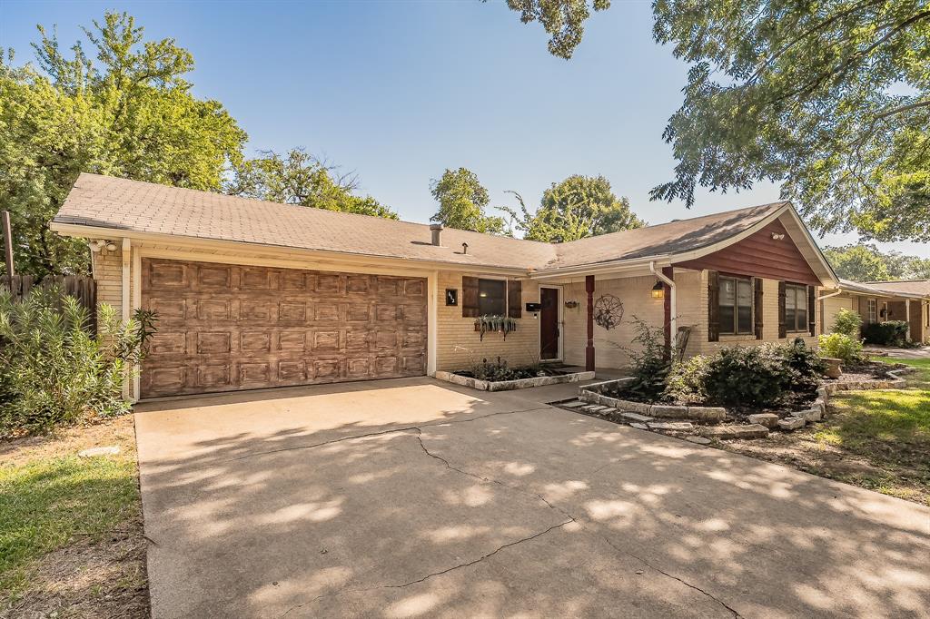612 Bayless Drive