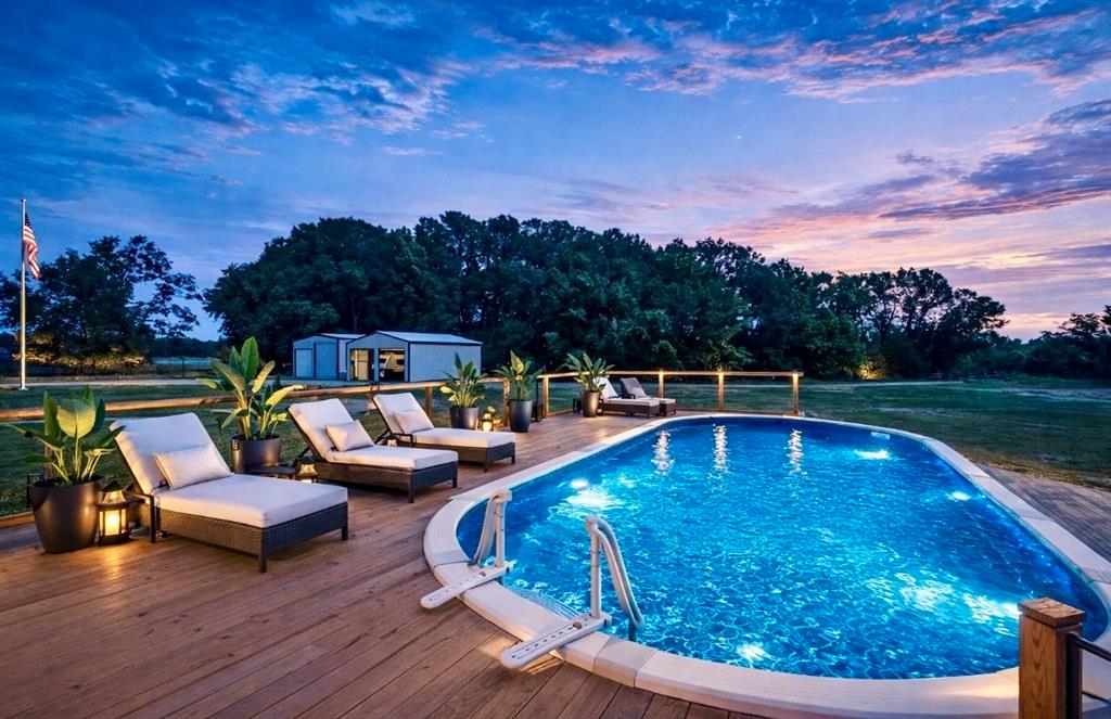 ABST: 767, SUR: W F SPARKS - Commercial Sale