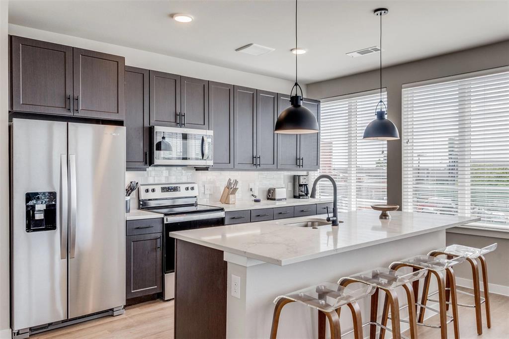 John Grigsby Abtract 495 - Residential Lease