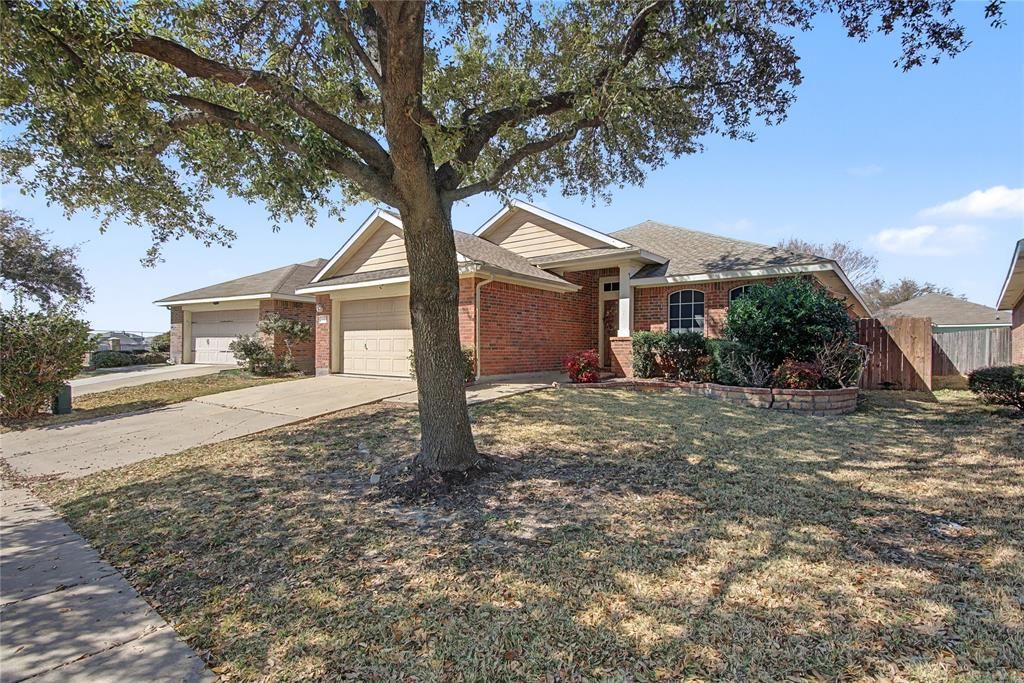 Photo of 1042 Grimes Drive, Forney, TX 75126 (MLS # 21194179)