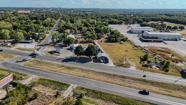 5090 E HIGHWAY 199, SPRINGTOWN, TX 76082 - Image 85ceadef47fdef5a6ca5a7241552adef/896805904