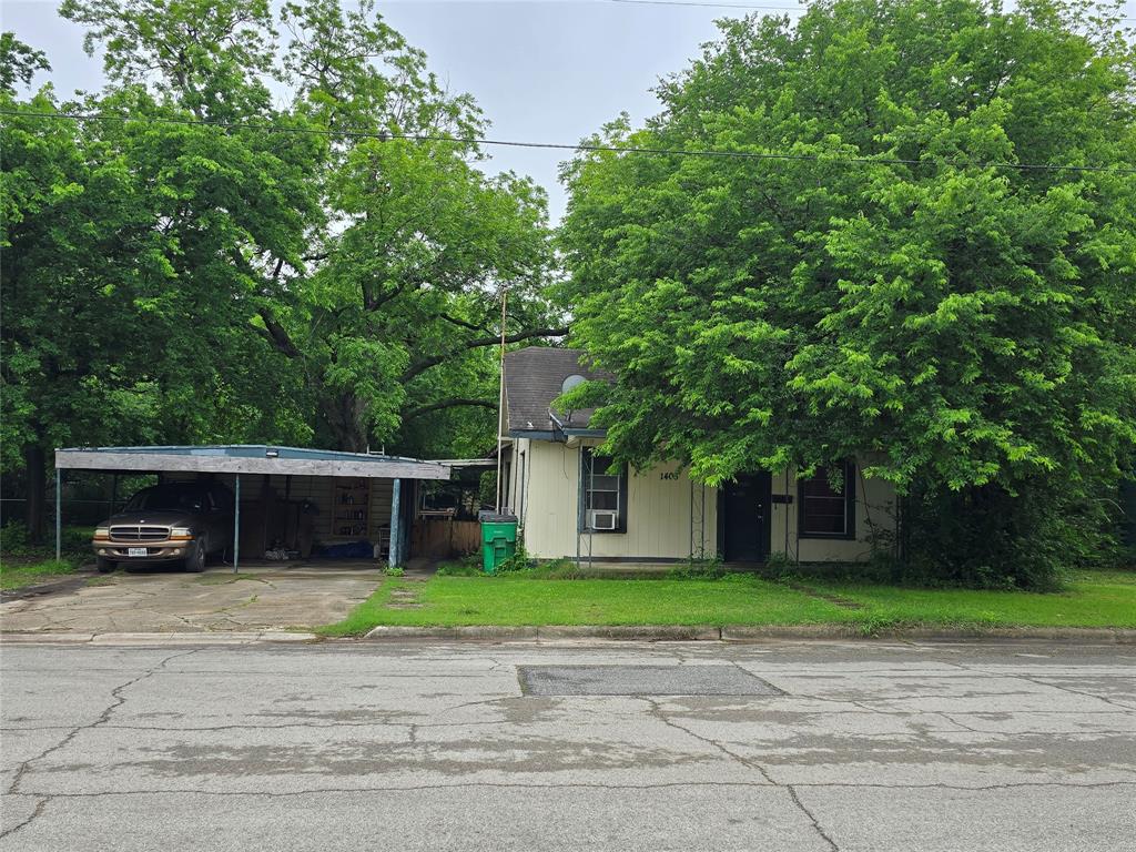 1406 E Garnett Street