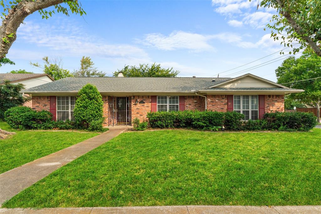 2601 Montclair Lane