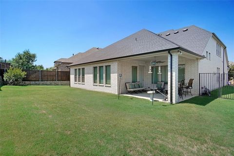 Tiny photo for 1132 Thornhill Way, Roanoke, TX 76262 (MLS # 21051866)