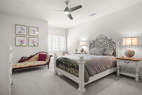 Tiny photo for 1132 Thornhill Way, Roanoke, TX 76262 (MLS # 21051866)