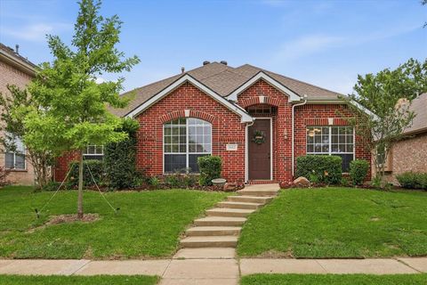 Photo of 2612 Palo Duro Canyon Dr, McKinney, TX 75070 (MLS # 21253588)