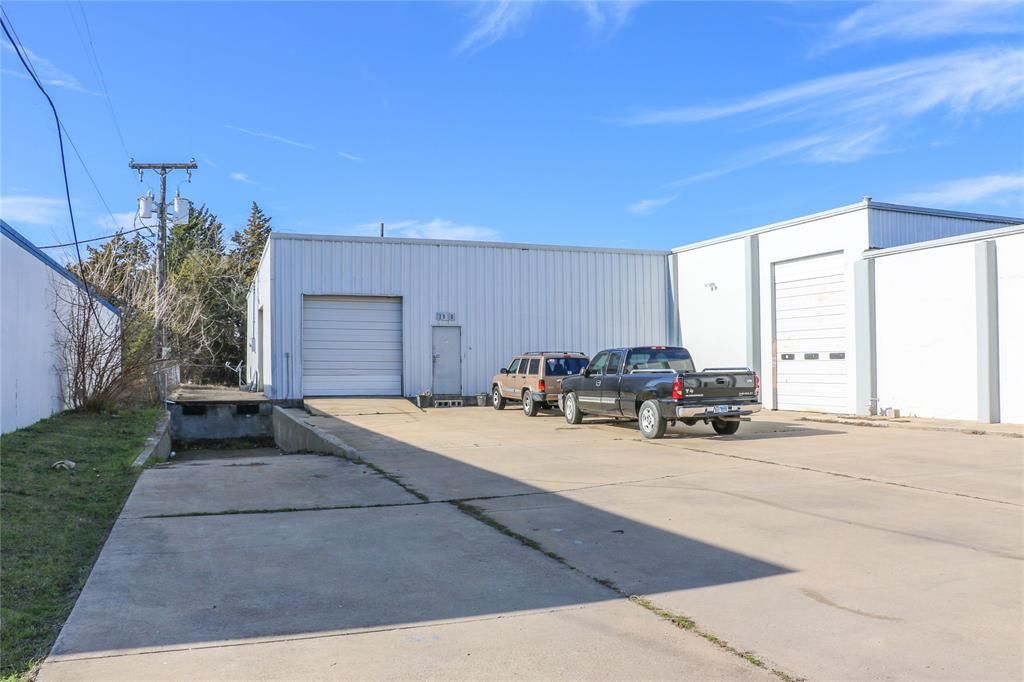 G-0811 - Commercial Sale