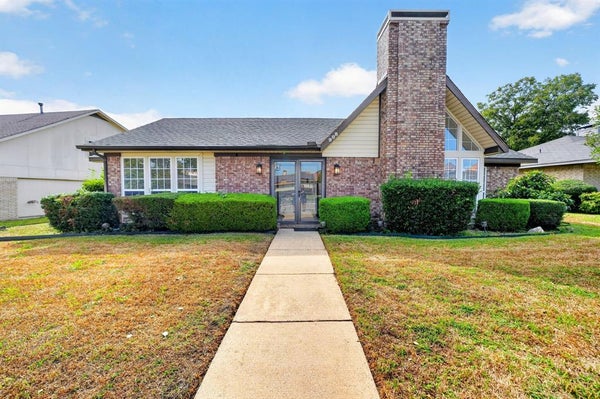 908 VIA BARCELONA, MESQUITE, TX 75150 - Image 85ddd2f2307091d8e78e6ef0bba87e18/3960433375