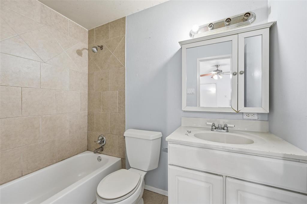 Cedar Hill East 02 - Residential