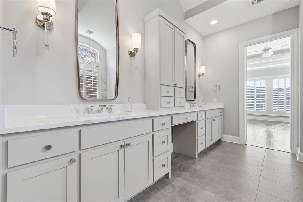 The Lakes On Legacy Drive Ph II - Residential