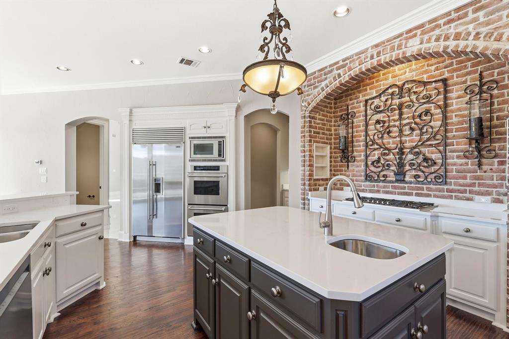 The Lakes On Legacy Drive Ph II - Residential