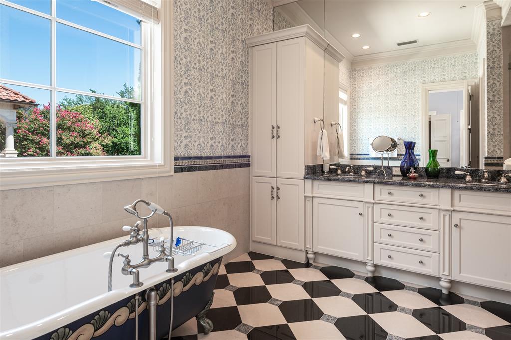 Lake Forest Ph B-R2 - Residential