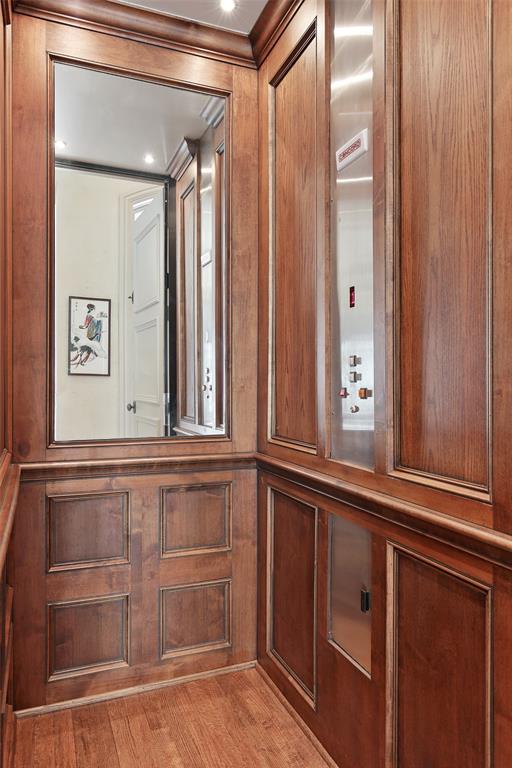 Lake Forest Ph B-R2 - Residential