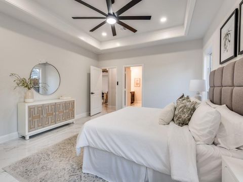 Tiny photo for 404 Luzon Street, Tool, TX 75143 (MLS # 21099798)