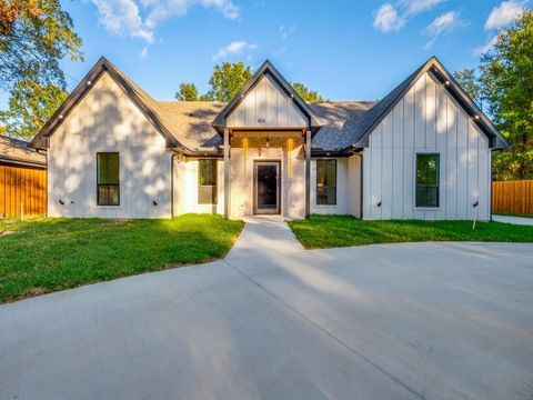 Tiny photo for 404 Luzon Street, Tool, TX 75143 (MLS # 21099798)