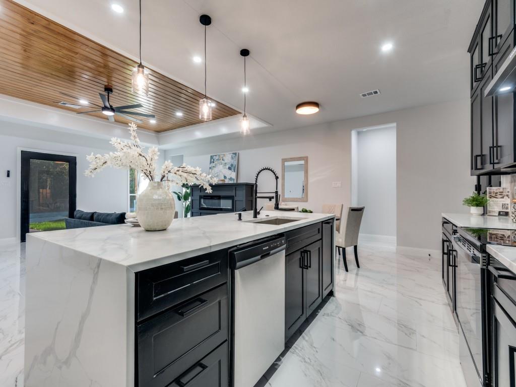 Paradise Bay - Residential