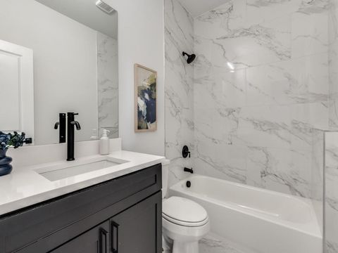 Tiny photo for 404 Luzon Street, Tool, TX 75143 (MLS # 21099798)