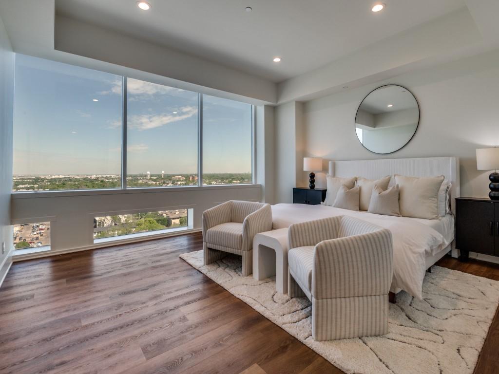 Centrum Condo - Residential