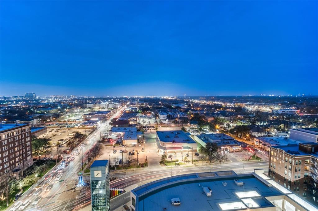 Centrum Condo - Residential