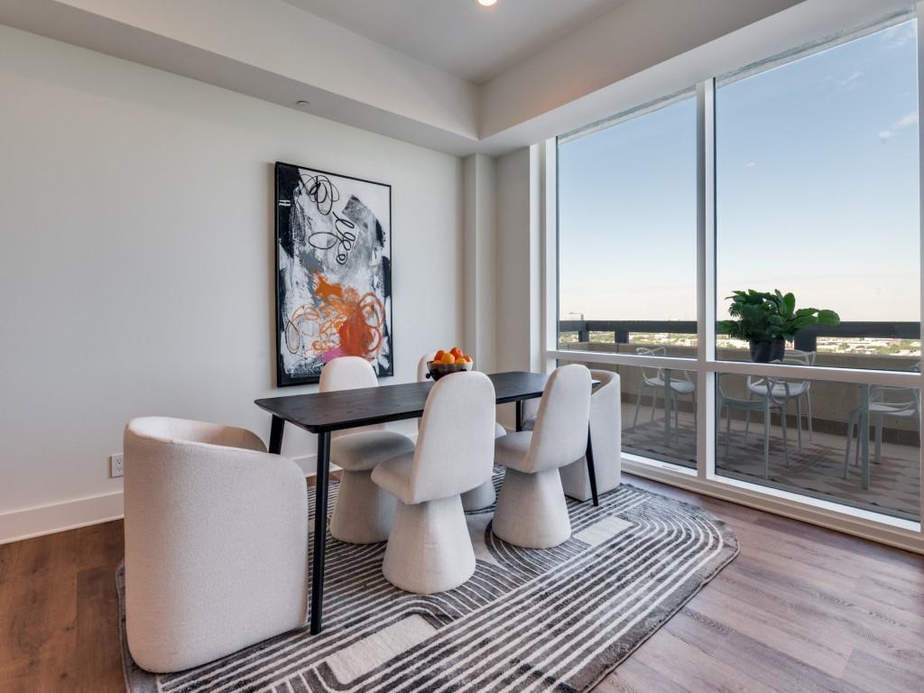 Centrum Condo - Residential