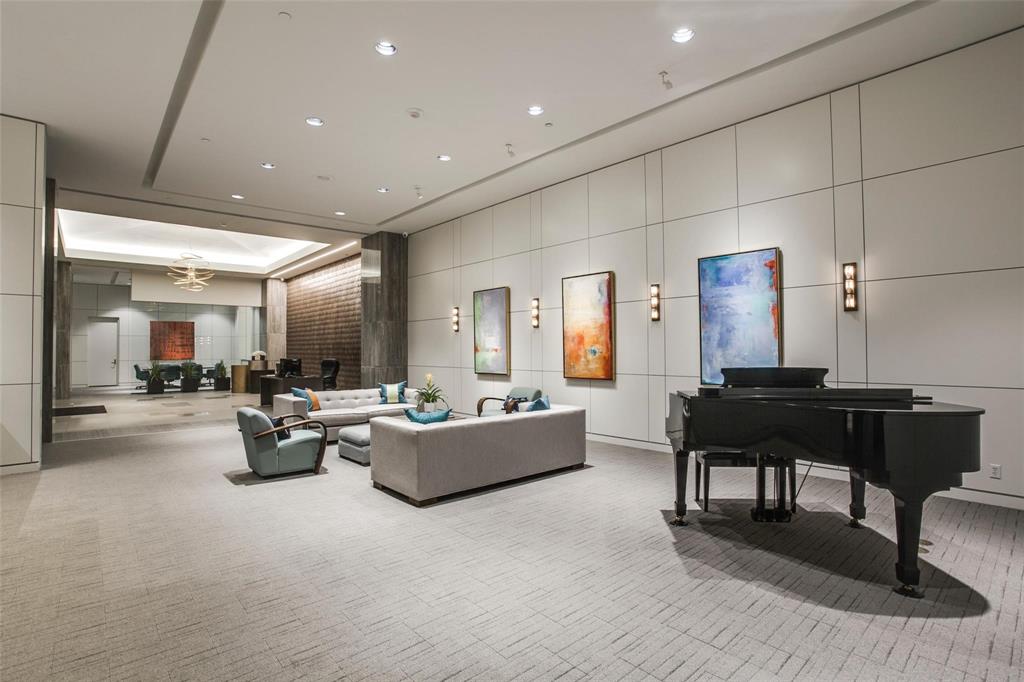 Centrum Condo - Residential