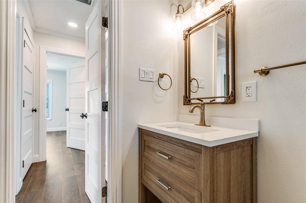 Fourakers - Residential