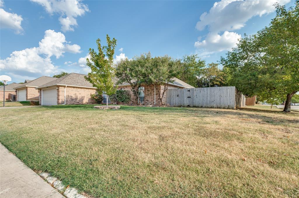 6700 Greenleaf Drive
