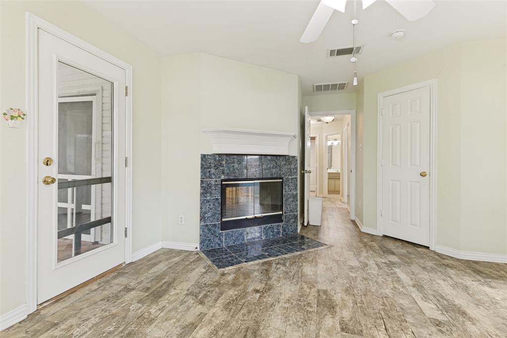 Huntington Village Add - Residential