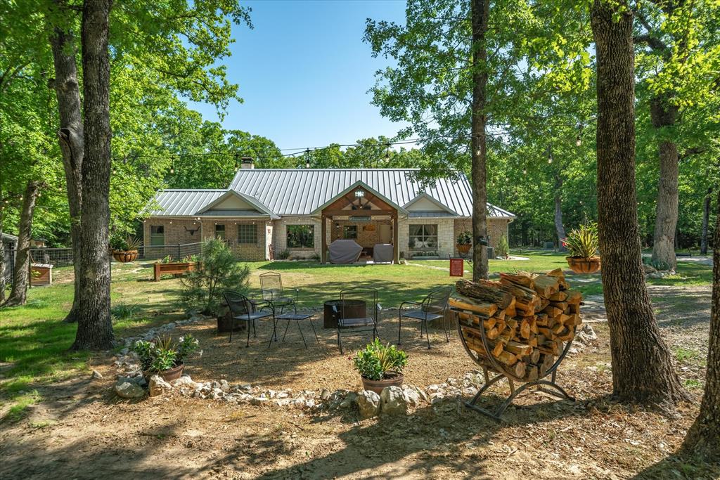 Quinlan, Texas, 75474, United States, 3 Bedrooms Bedrooms, ,3 BathroomsBathrooms,Residential,Active,2015853