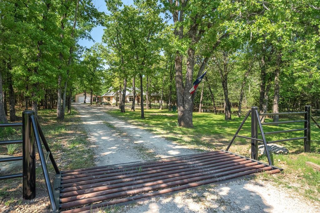 Quinlan, Texas, 75474, United States, 3 Bedrooms Bedrooms, ,3 BathroomsBathrooms,Residential,Active,2015853