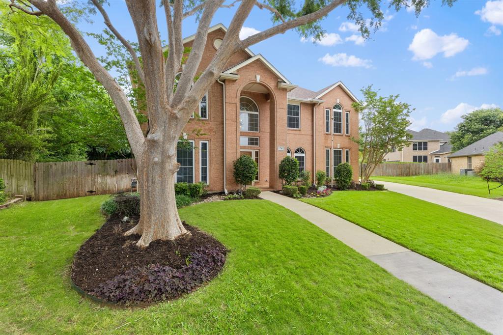 716 Mockingbird Court