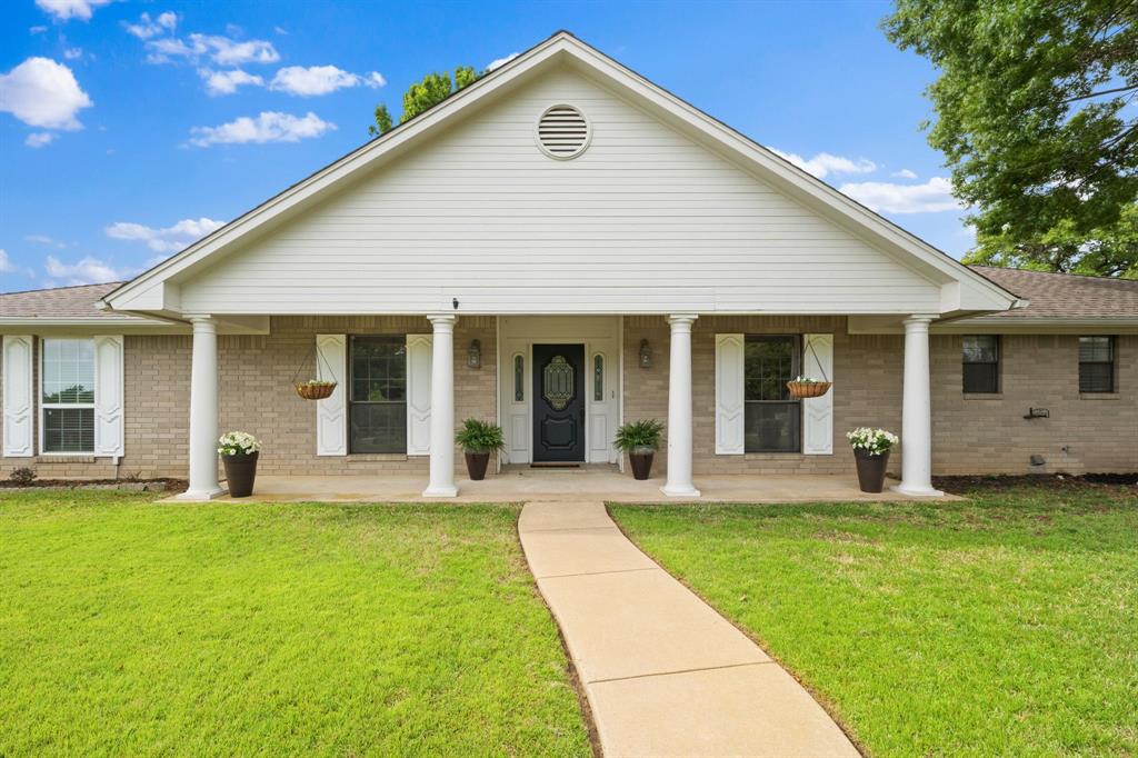 1814 Lakeridge Drive
