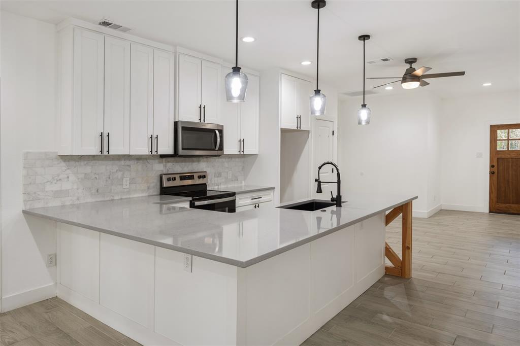 Del Mar Sub - Residential