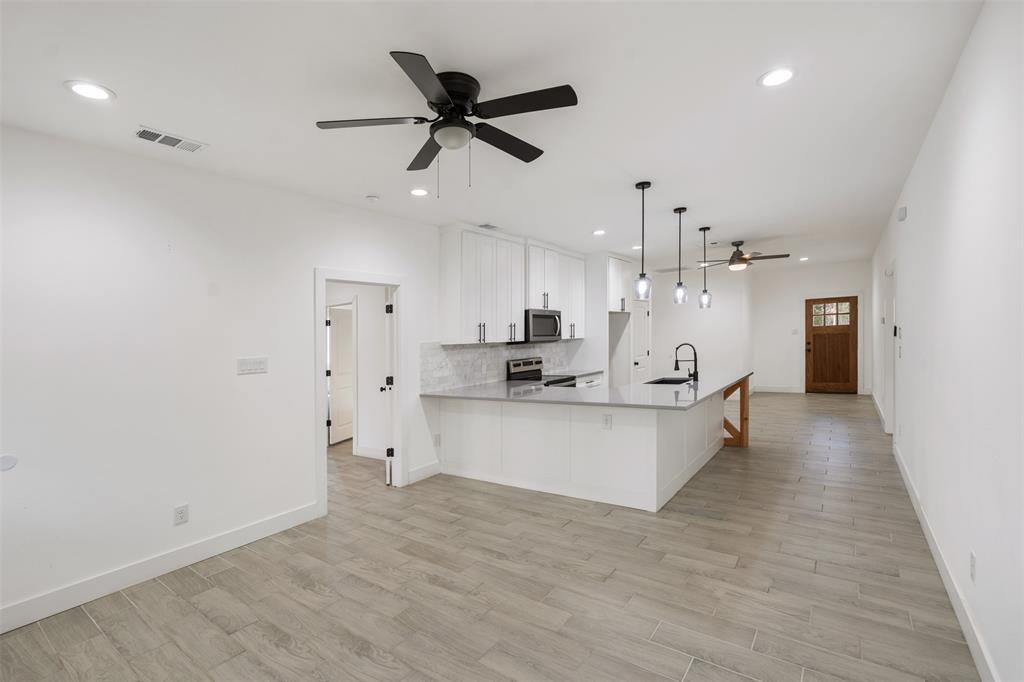 Del Mar Sub - Residential