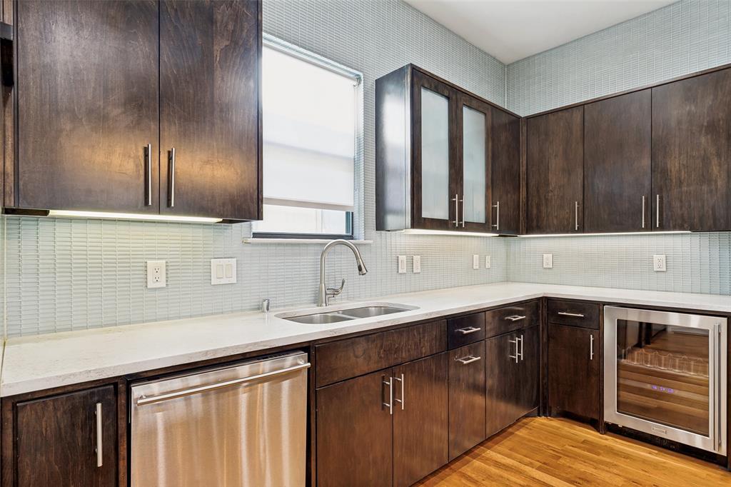 4618 Cedar Spgs Condo - Residential