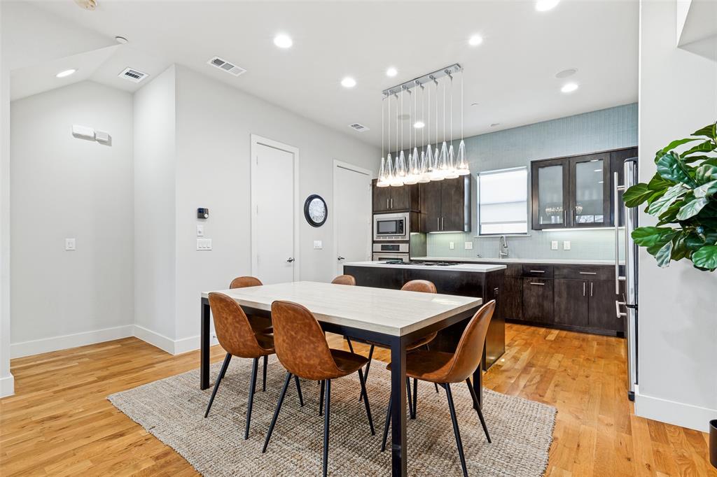 4618 Cedar Spgs Condo - Residential