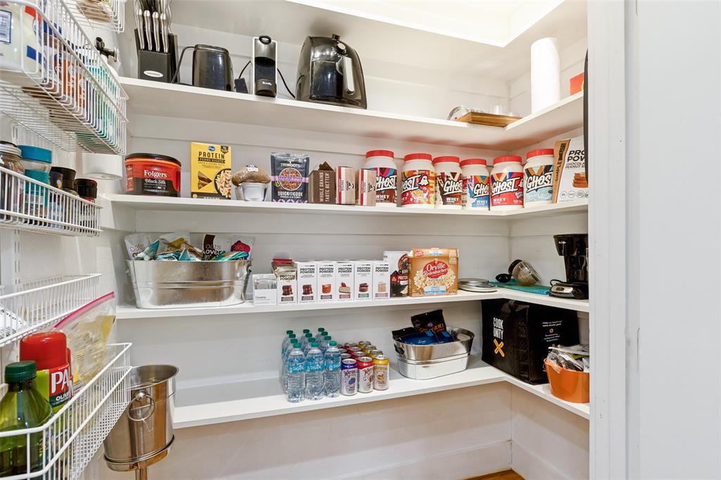 4618 Cedar Spgs Condo - Residential