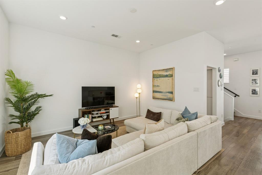 College Hill - Residential