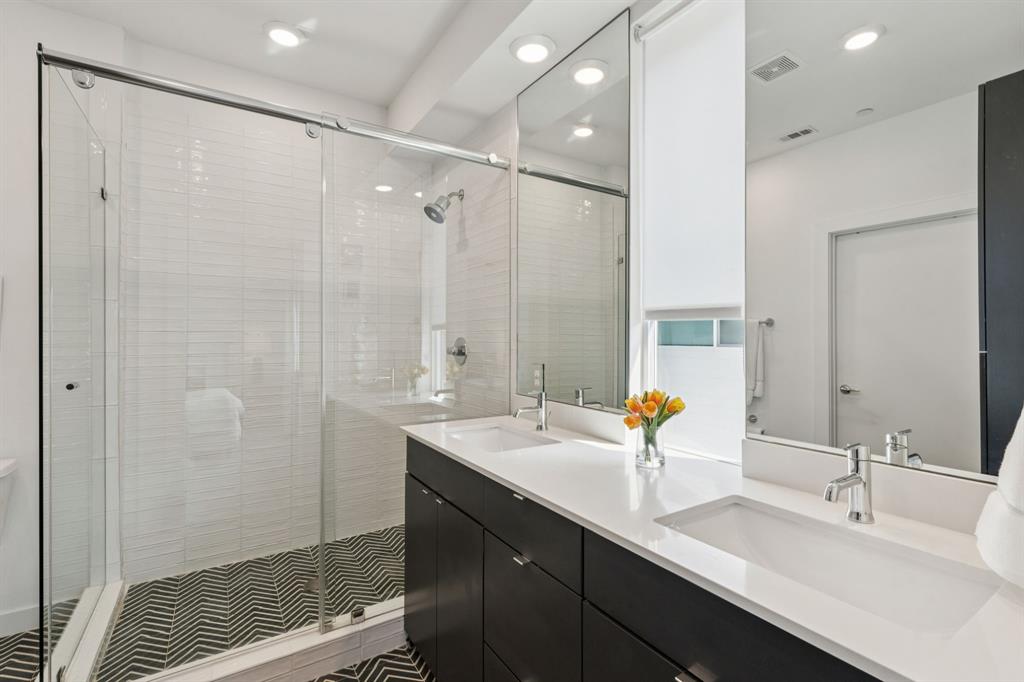 College Hill - Residential