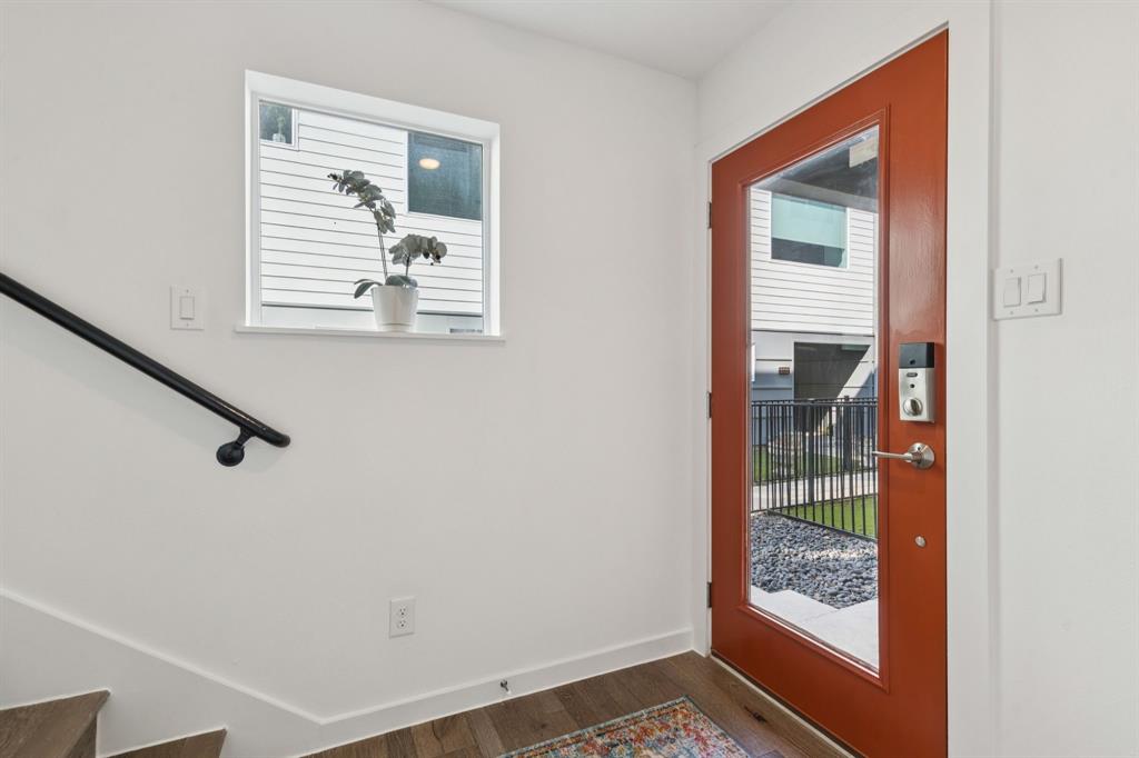 College Hill - Residential