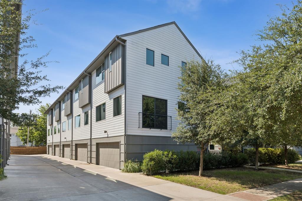 College Hill - Residential